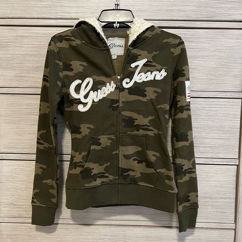 NWT GUESS hoodie size S